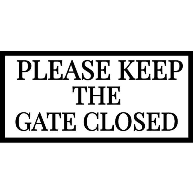 Please keep the gate closed - white and black sign